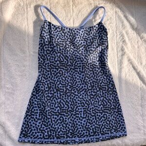 Lululemon Blue Leopard Print Tank Top Strappy Back Built-In Bra Size 4